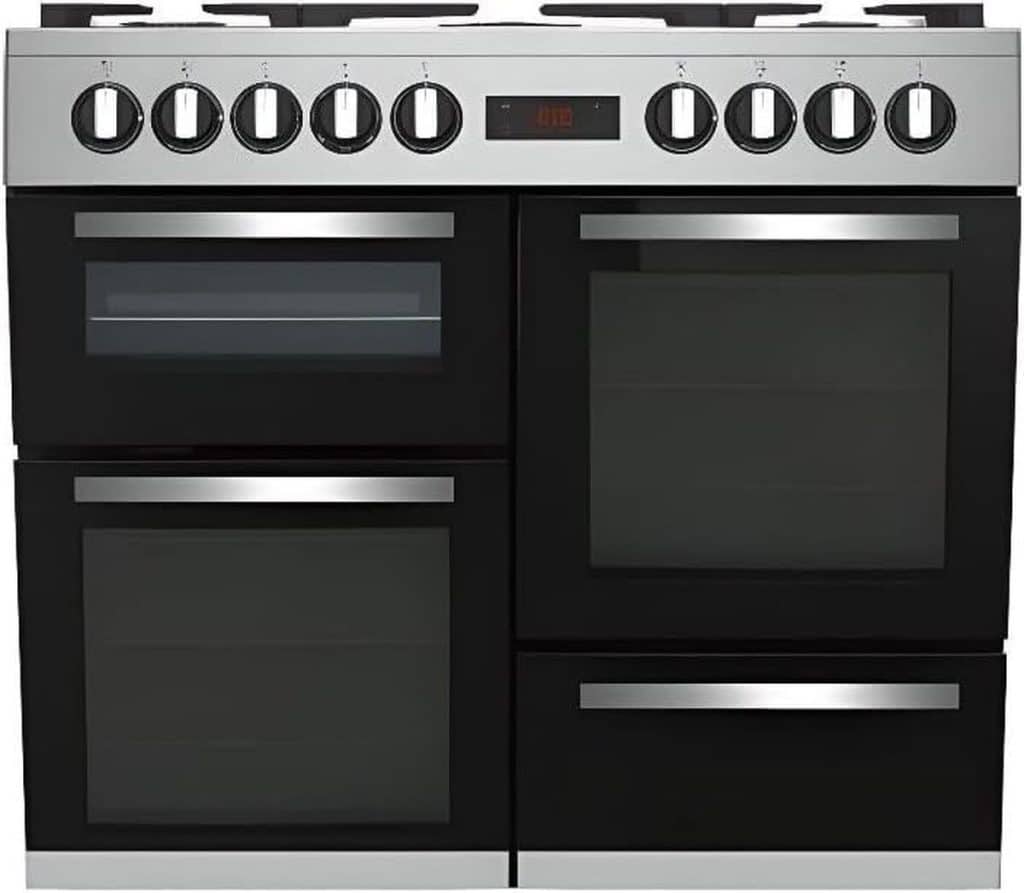 Test du piano de cuisson électrique BEKO PF335325DX : performance et style en inox