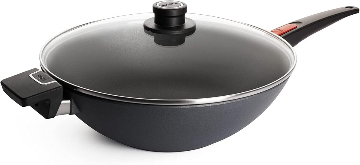 Test : wok Woll Diamond Lite en fonte haut poignée amovible