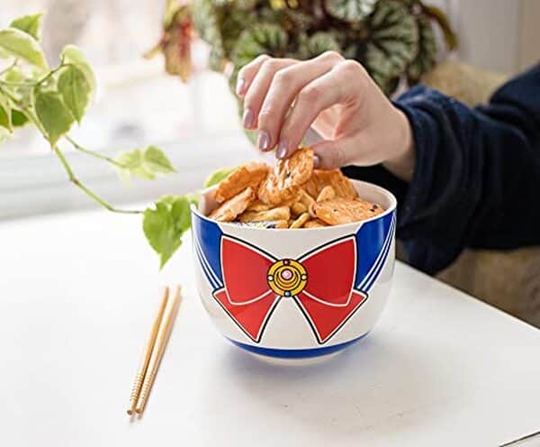 Découvrez notre avis complet sur le service de table Sailor Moon en céramique : qualité, design et conseils pour bien choisir votre ensemble de vaisselle japonaise.